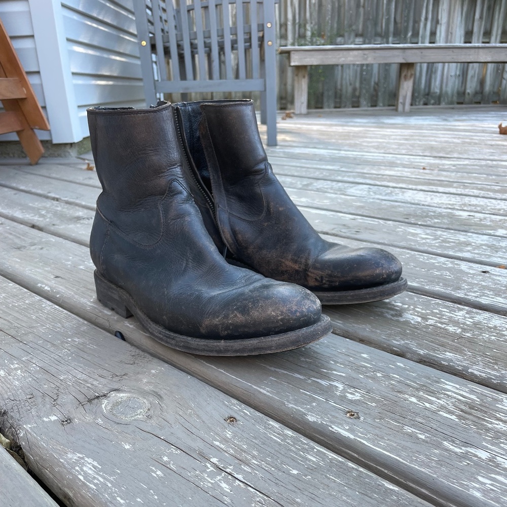 Frye Bowery Zip Up Boots